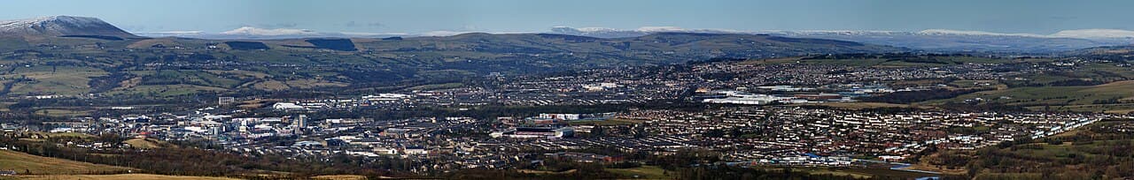 A panoramic image showing the town of Burnley from Crown point road. To the far top left of the image is the imposing…