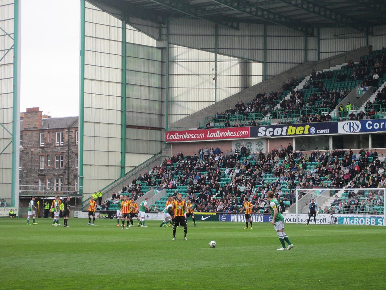 Hibernian v Partick Thistle (7)