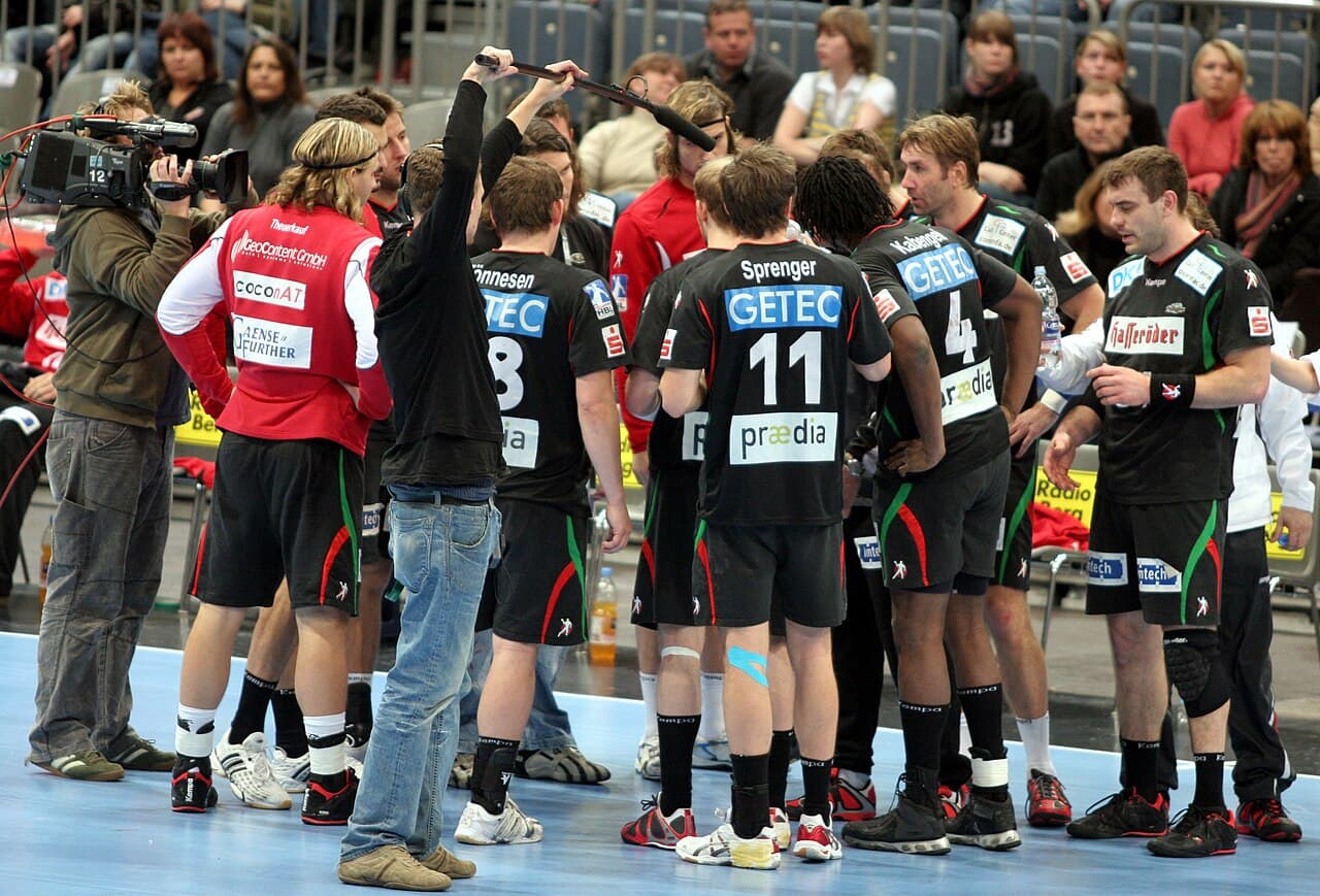 The team from SC Magdeburg (Germany) during a team time-out. November 19th, 2008 in Lanxess Arena of Cologne