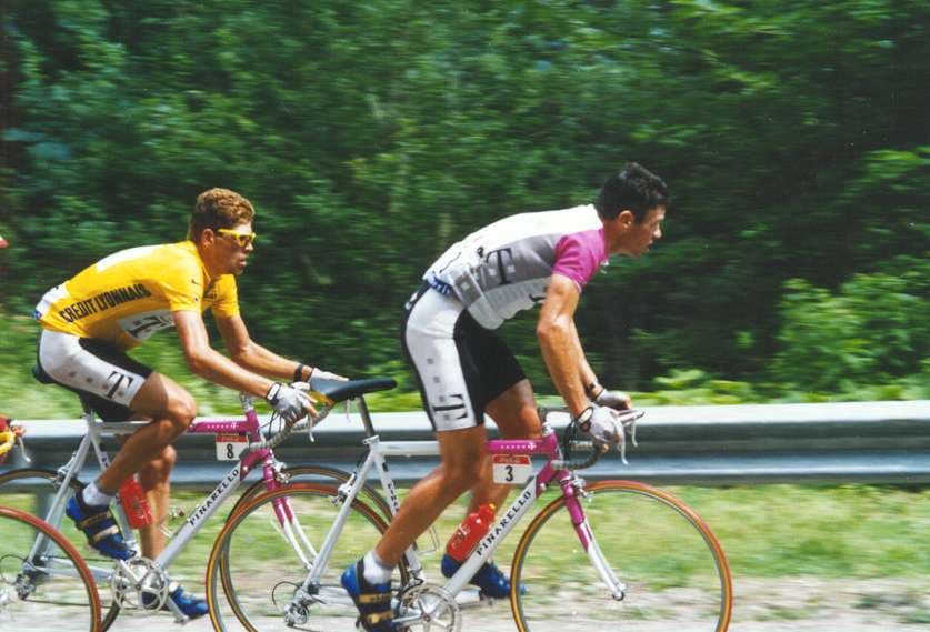 Jan Ullrich and Udo Bölts crossing the Vosges mountains together in the 1997 Tour de France.