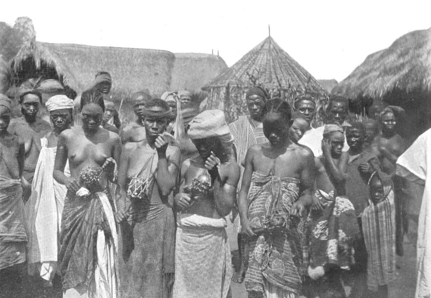 From the source: caption below picture: 'Sehgura players, Sierra Leone - The Sehgura is a small hollow gourd covered…